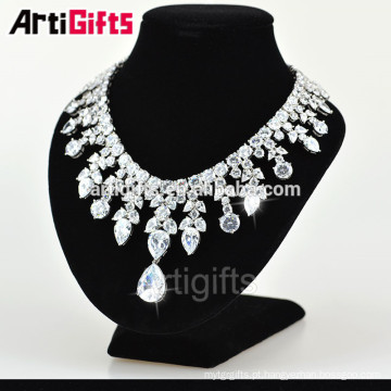 Colar de Diamante de luxo Designs Chapeamento De Ouro Branco Cubic Zirconia diamante colar de jóias de casamento